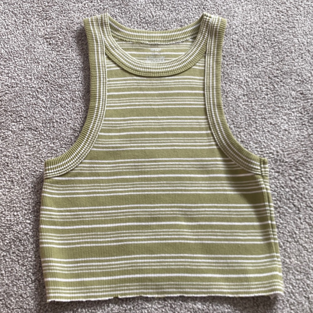 Aerie tank